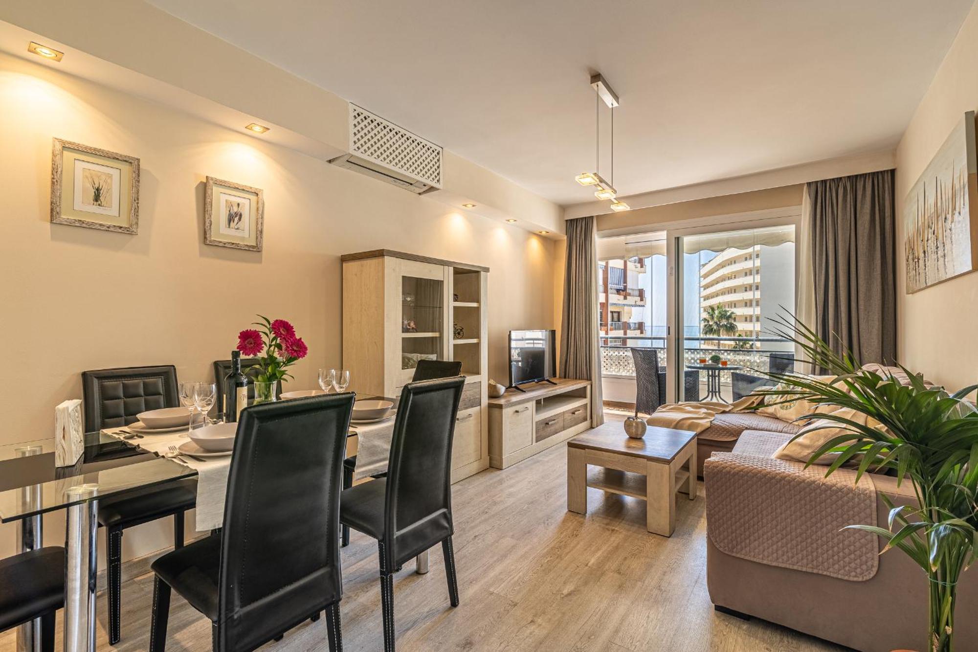 City Center Apartment In Марбелья Екстер'єр фото