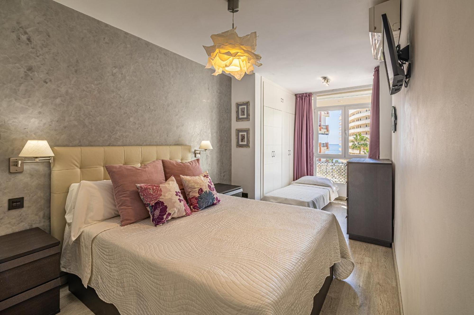 City Center Apartment In Марбелья Екстер'єр фото